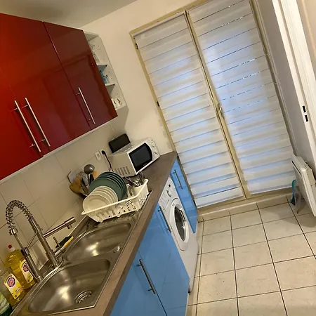 Meublee Cuisine A 20 Minutes De Disneyland